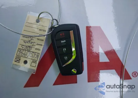 2019 Toyota Camry Le z USA, uszkodzony, nr VIN 4T1B11HK3KU709546